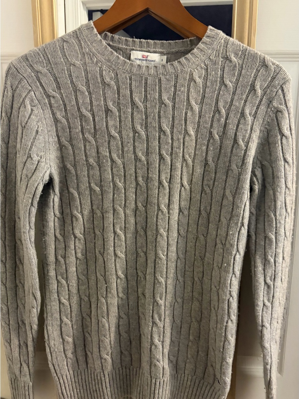 Vineyard Vines Gray Cable-Knit Men's Cardigan with Whale Logo